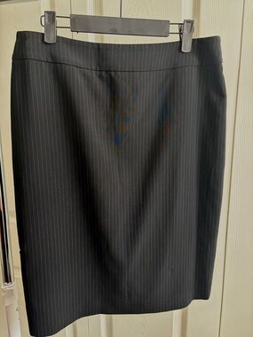 Armani Collezioni Black Pencil Skirt with Thin Gray Pinstripes